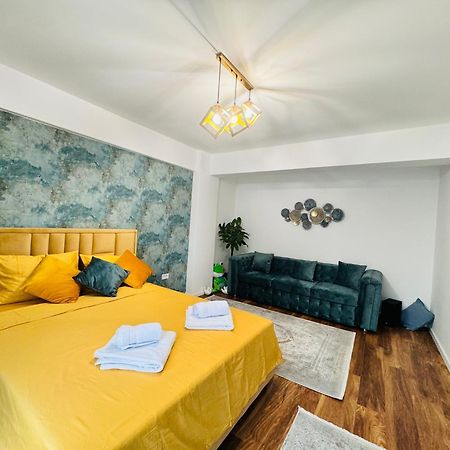 Luxury Apartment Sinuhe Braşov Exteriör bild