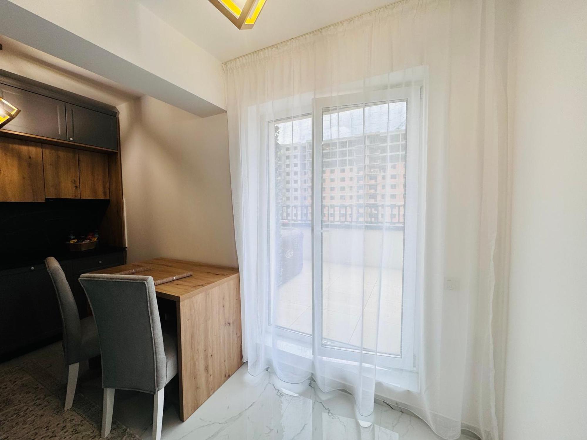 Luxury Apartment Sinuhe Braşov Exteriör bild